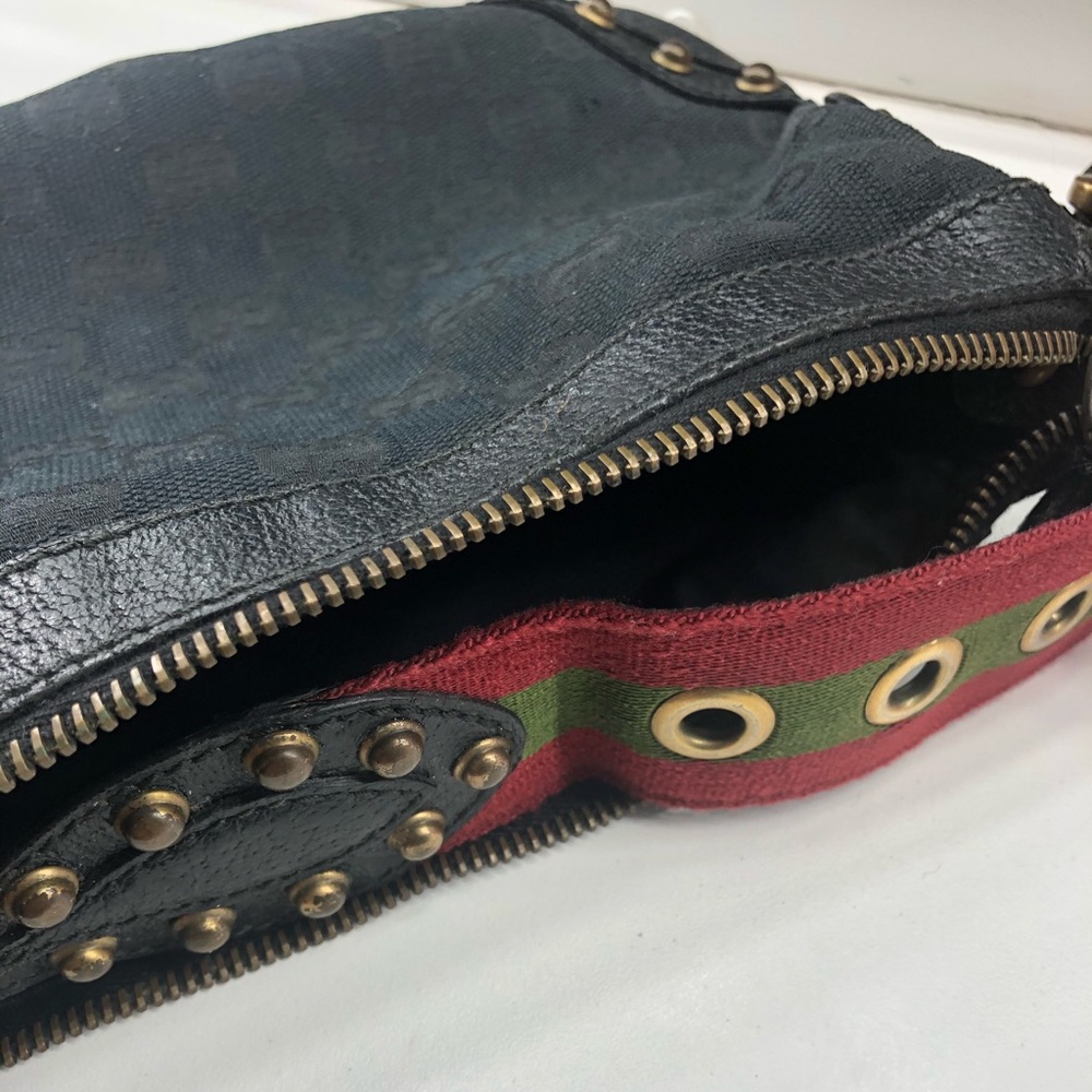 Black authentic Gucci purse - Picture 4 of 5
